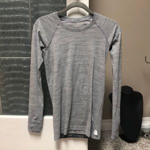 Swiftly LS Lululemon shirt